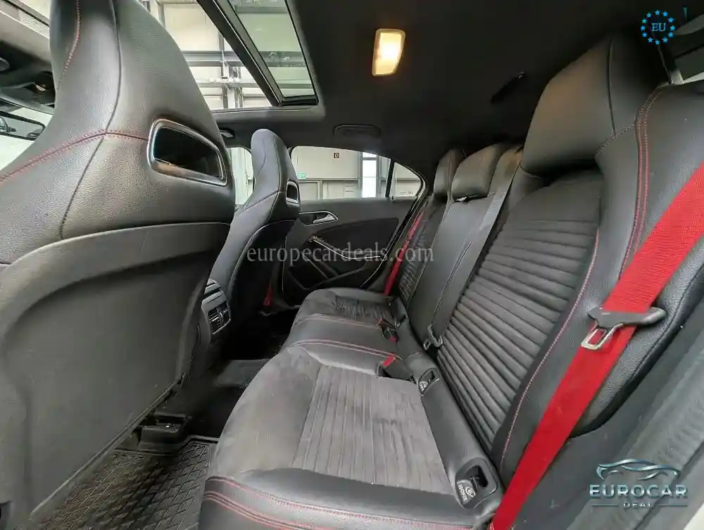 Mercedes-Benz A 45 AMG