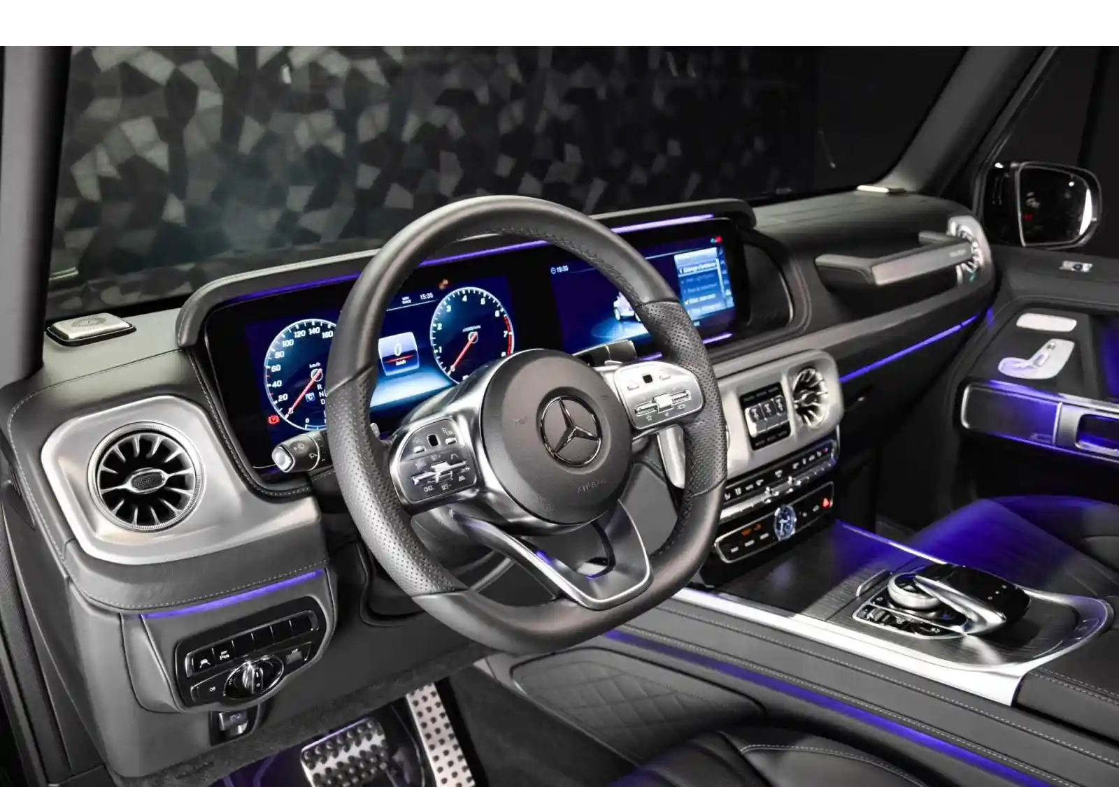 Mercedes-Benz G 500