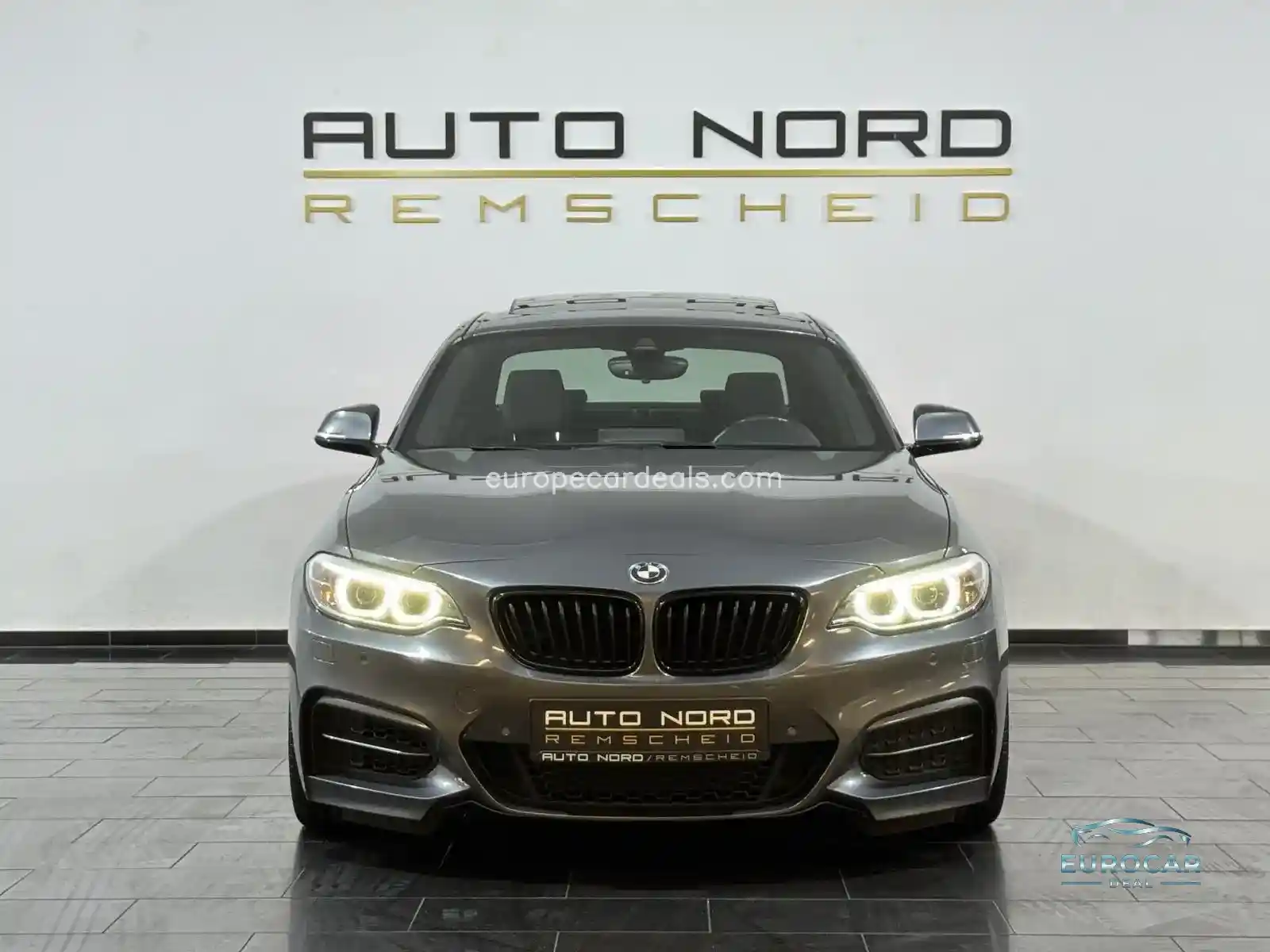 BMW M240i