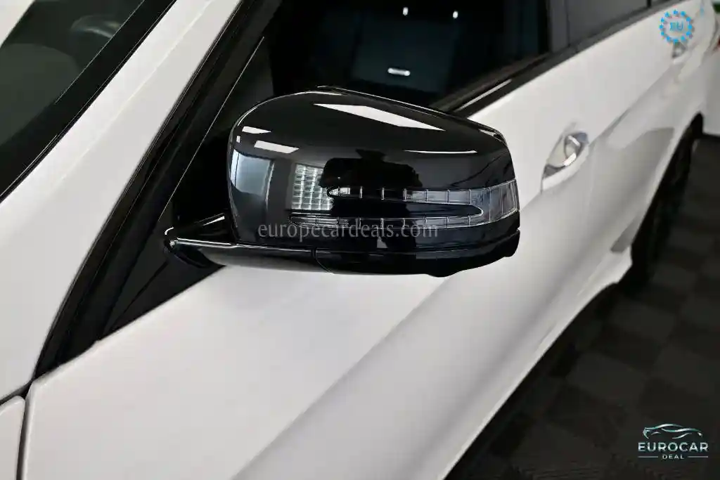 Mercedes-Benz E 63 AMG