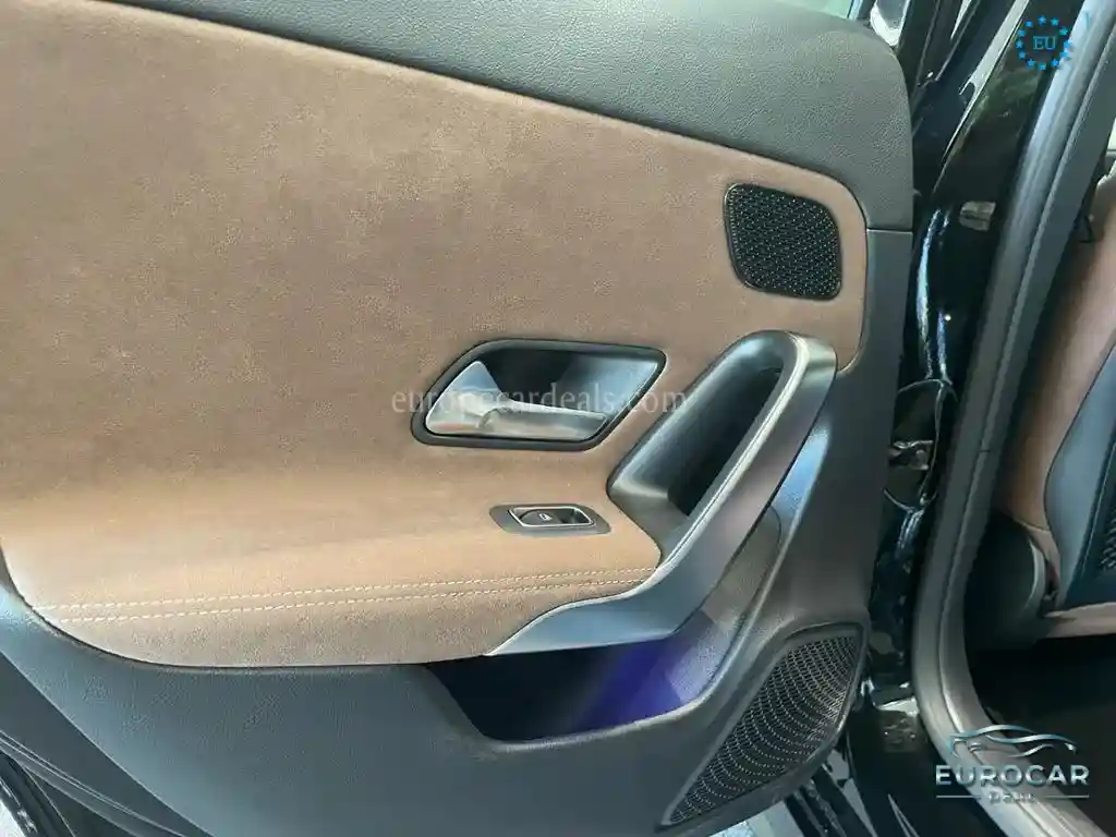 Mercedes-Benz A 220