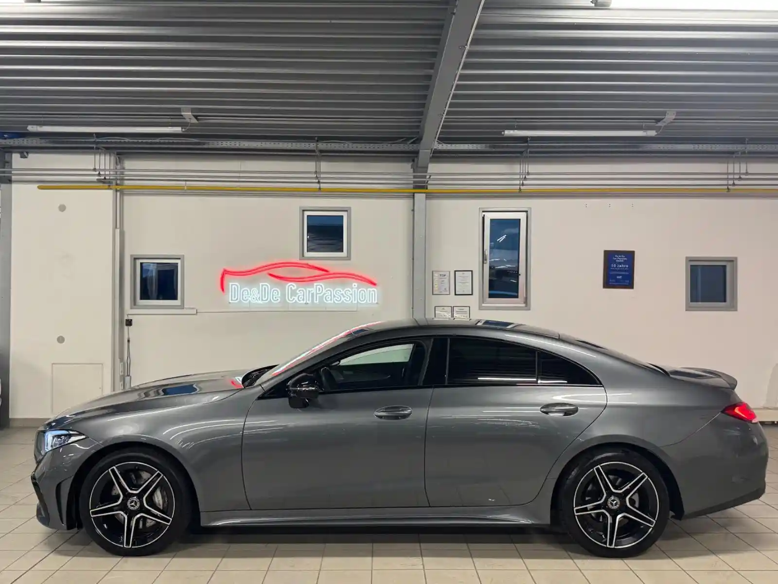 Mercedes-Benz CLS 300