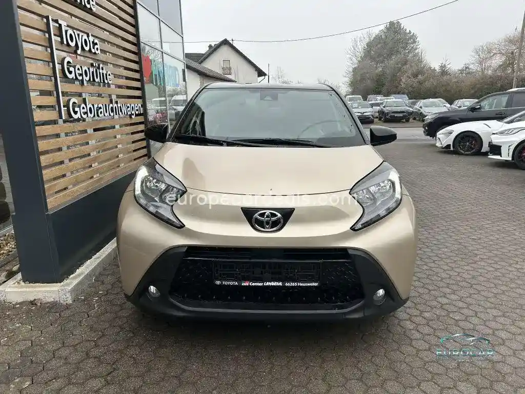 Toyota Aygo (X)