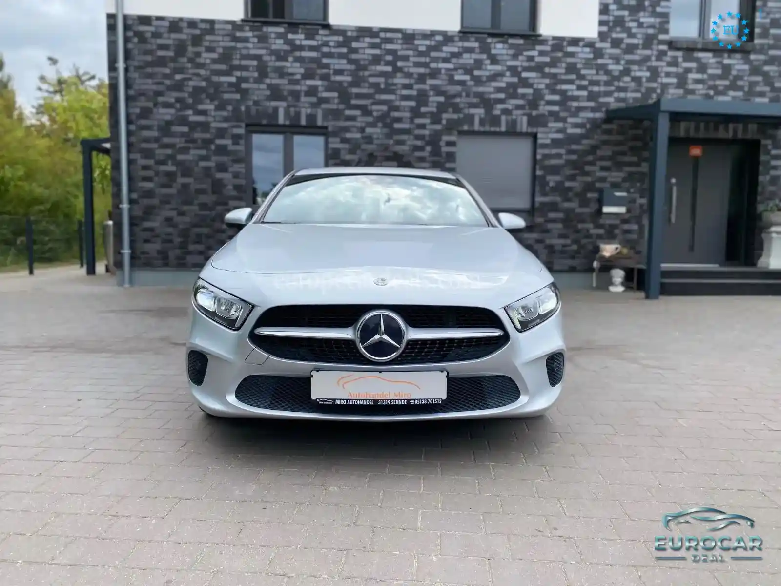 Mercedes-Benz A 220