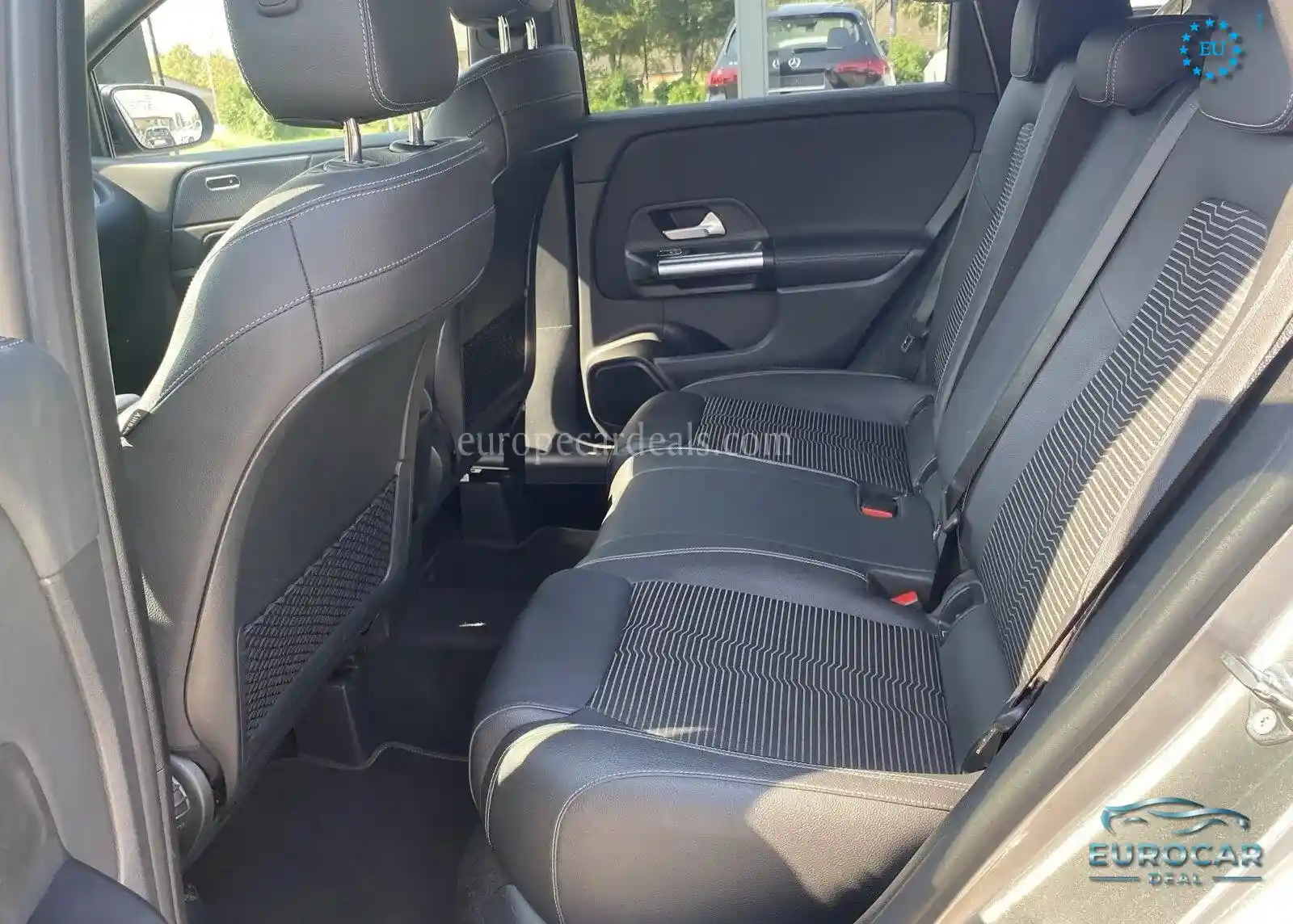 Mercedes-Benz B 220