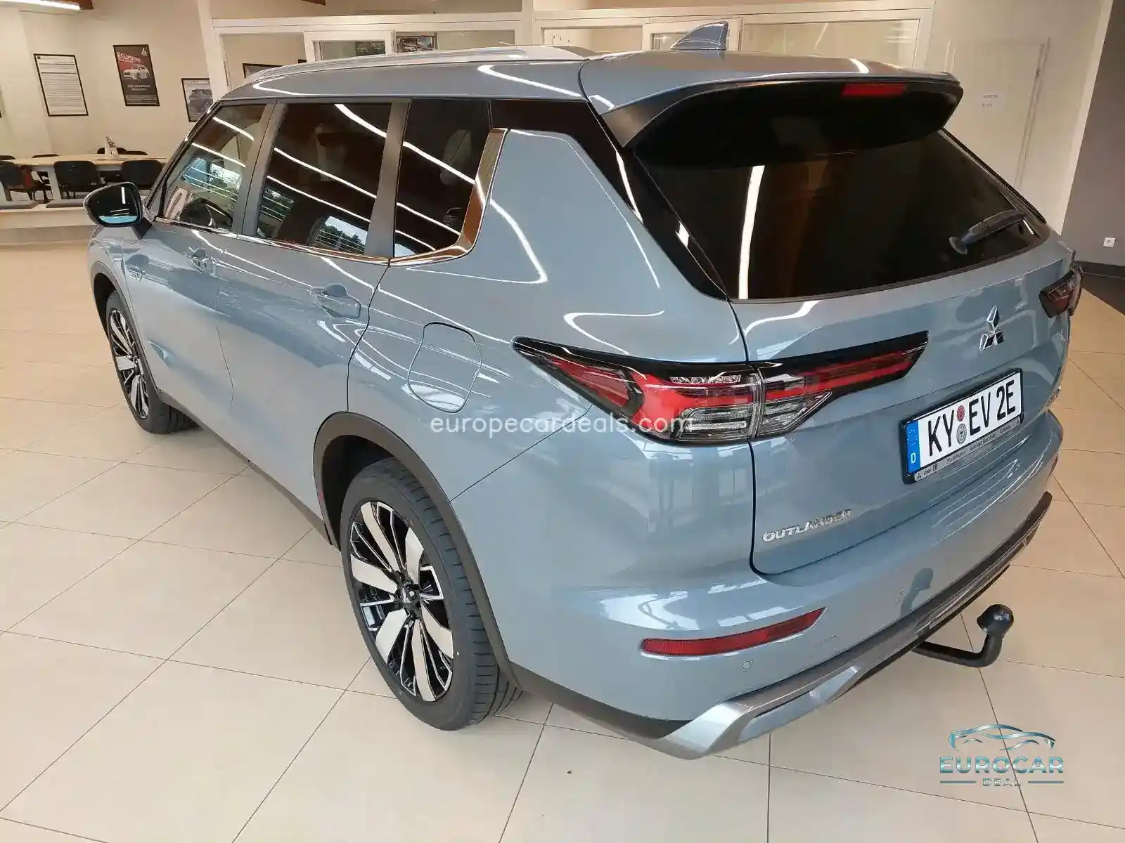 Mitsubishi Plug-in Hybrid Outlander