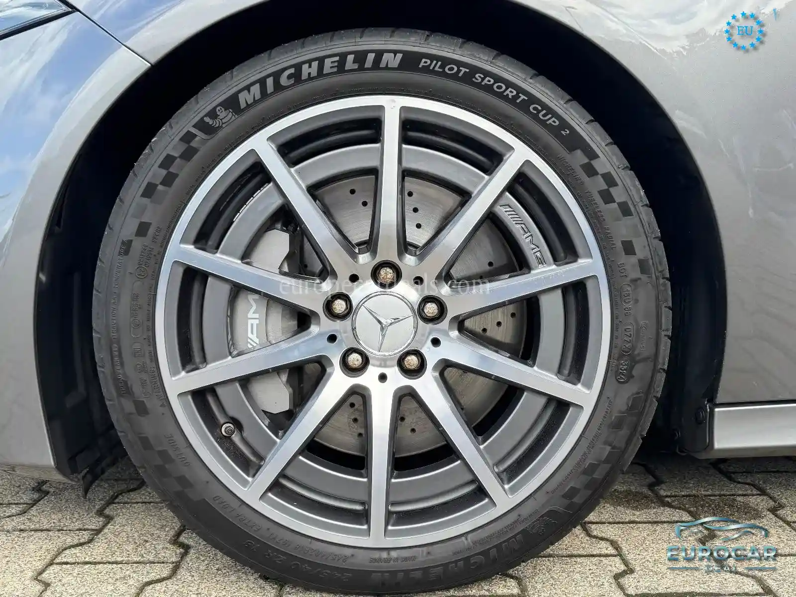 Mercedes-Benz A 45 AMG