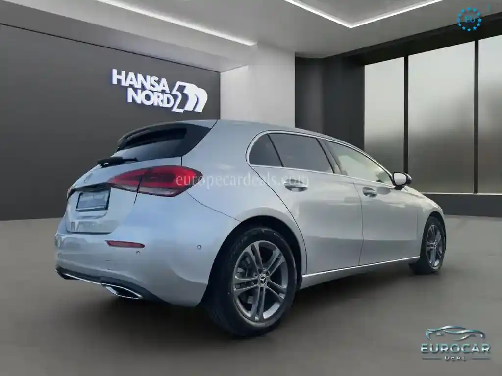 Mercedes-Benz A 220