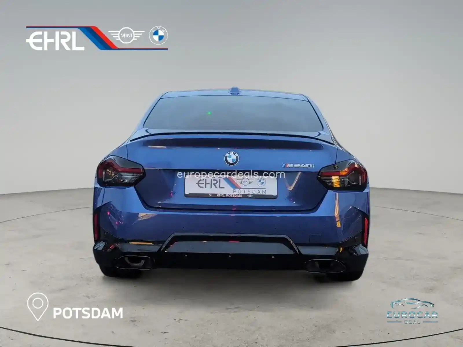 BMW M240i