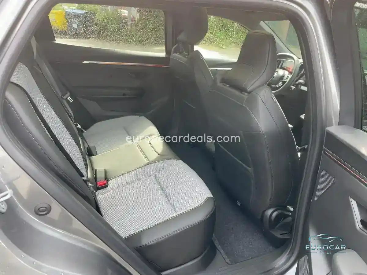 Renault Scenic E-TECH