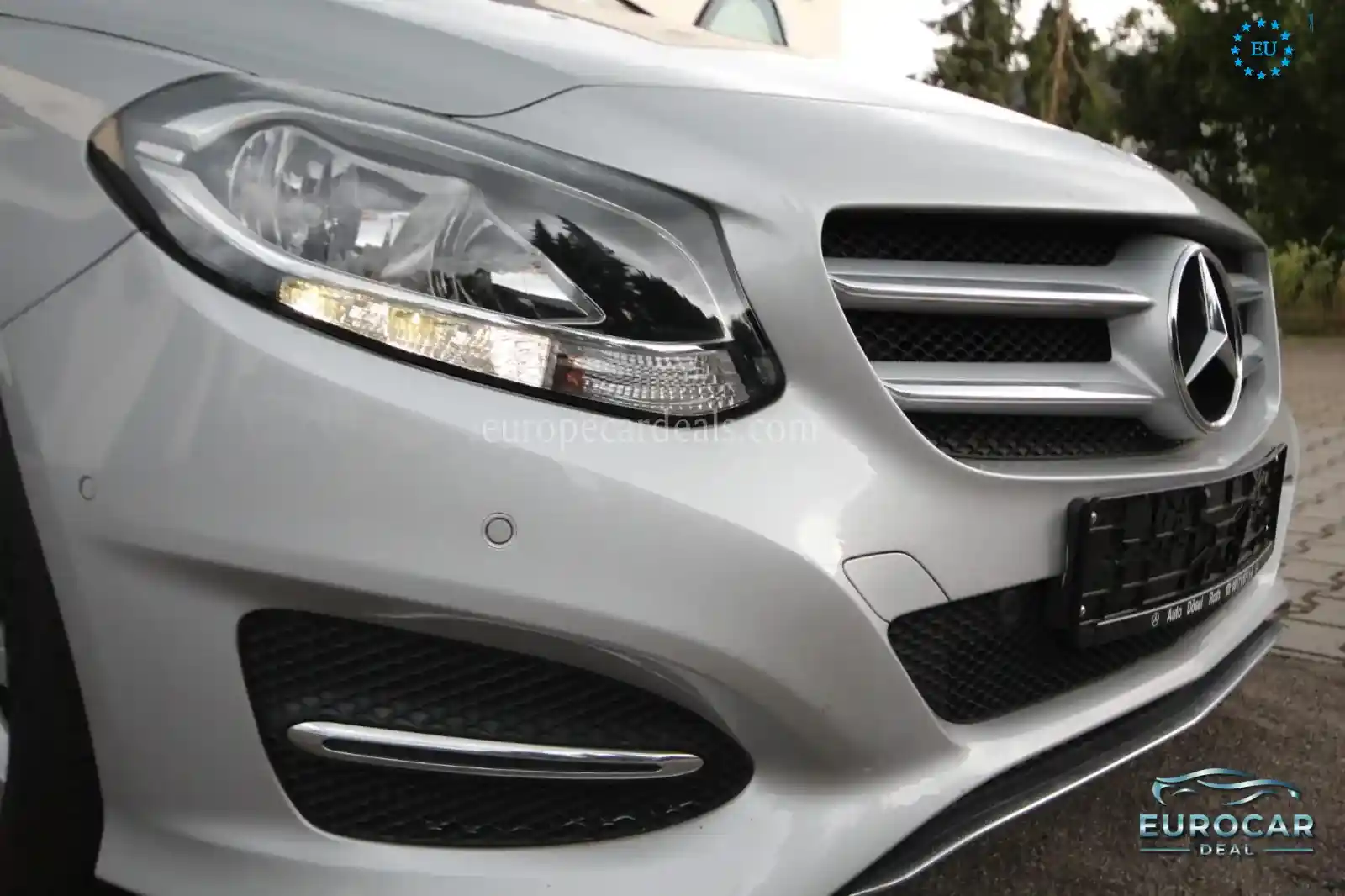 Mercedes-Benz B 200