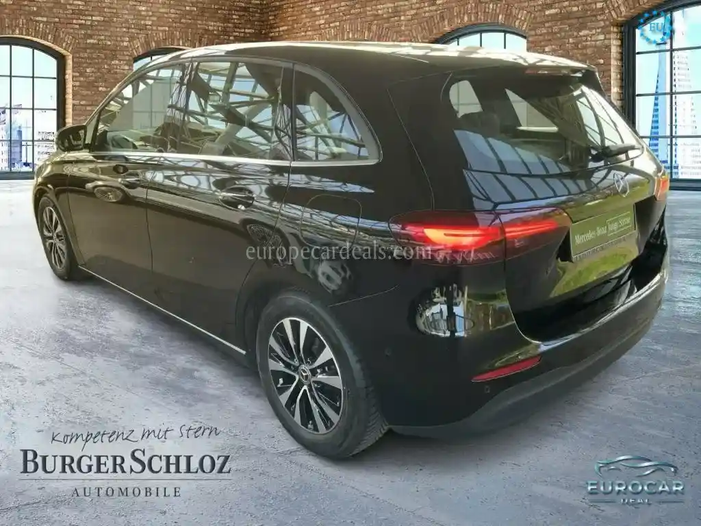 Mercedes-Benz B 180