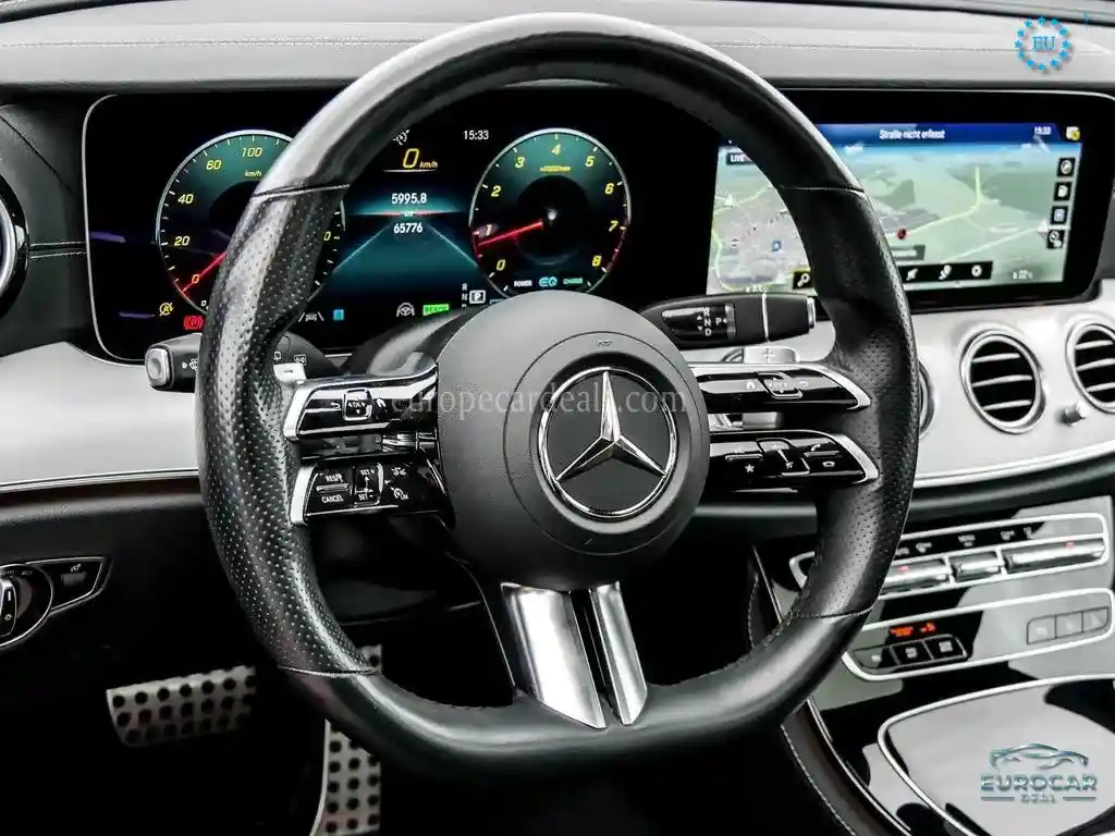Mercedes-Benz E 200