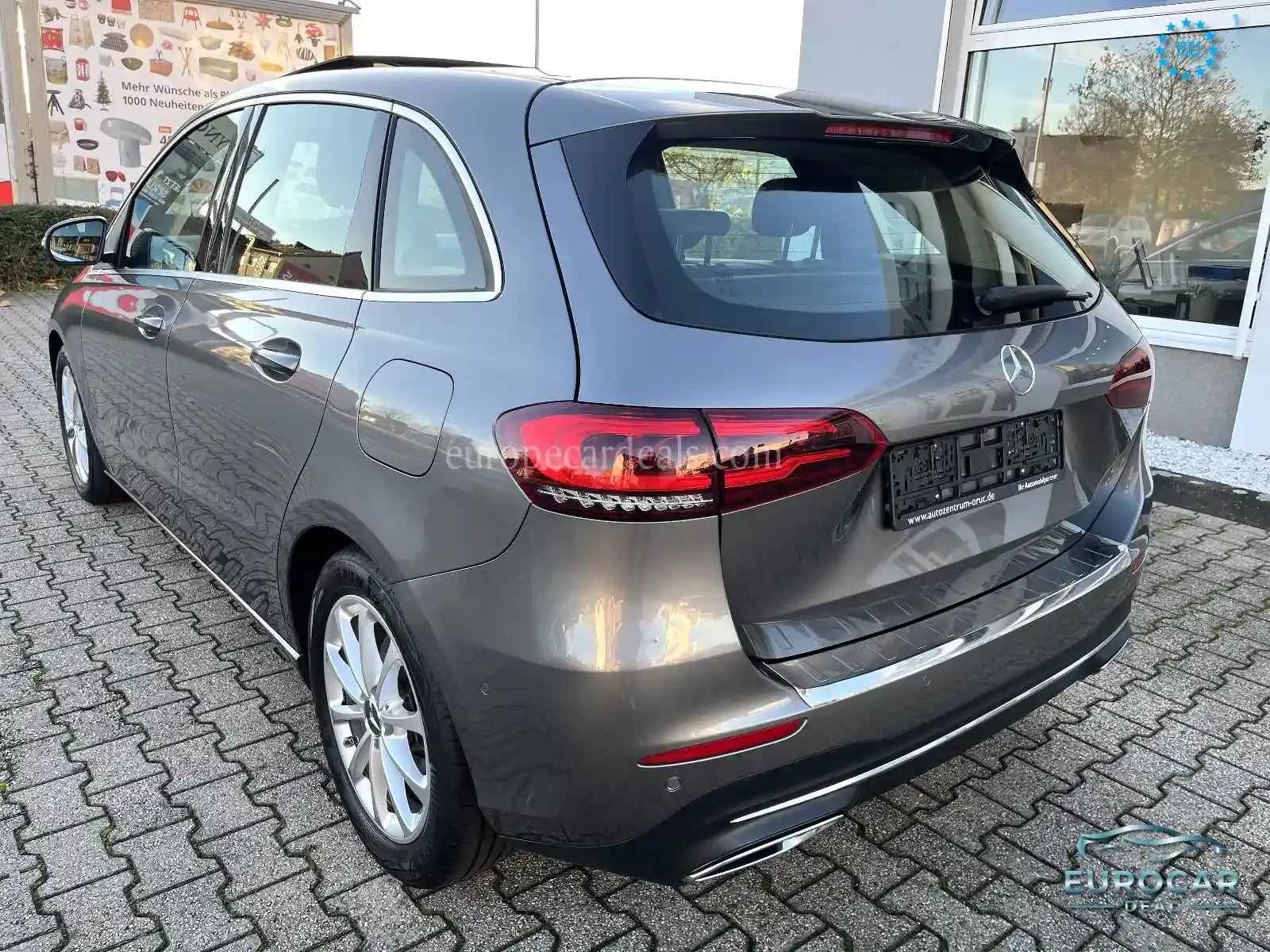 Mercedes-Benz B 200