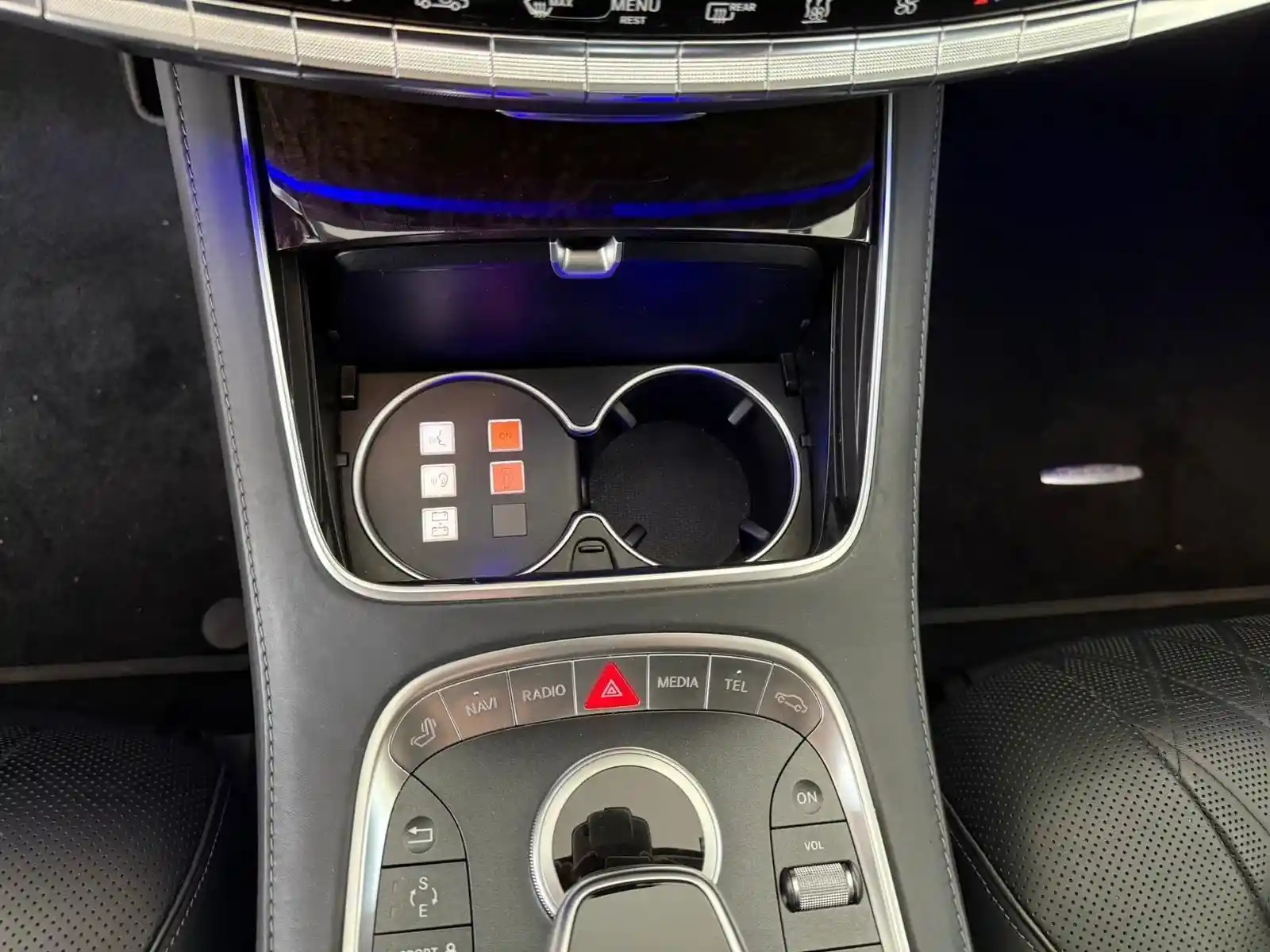 Mercedes-Benz S 600