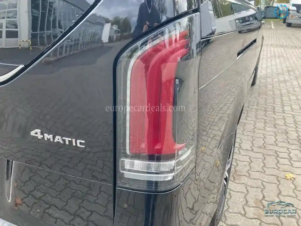 Mercedes-Benz V 300