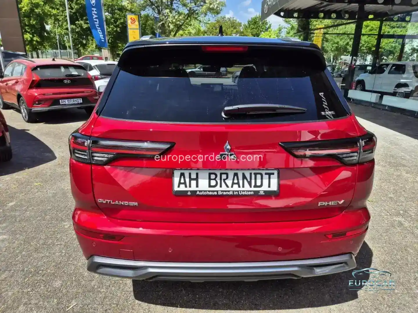 Mitsubishi Plug-in Hybrid Outlander