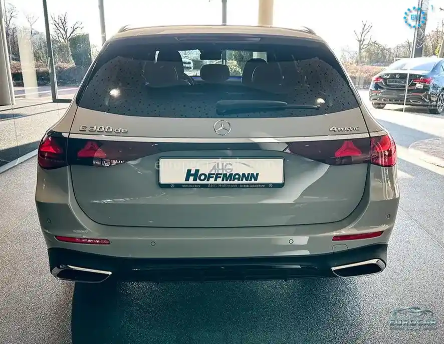 Mercedes-Benz E 300