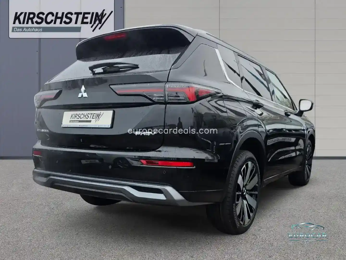 Mitsubishi Plug-in Hybrid Outlander