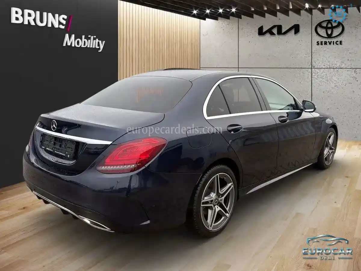 Mercedes-Benz C 180