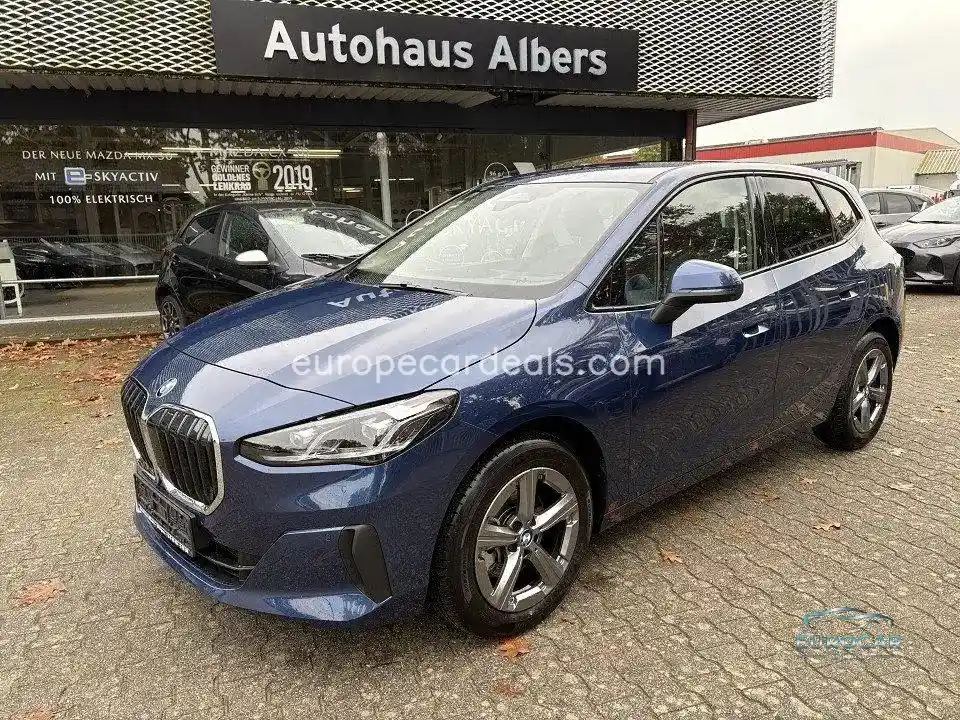 BMW 216