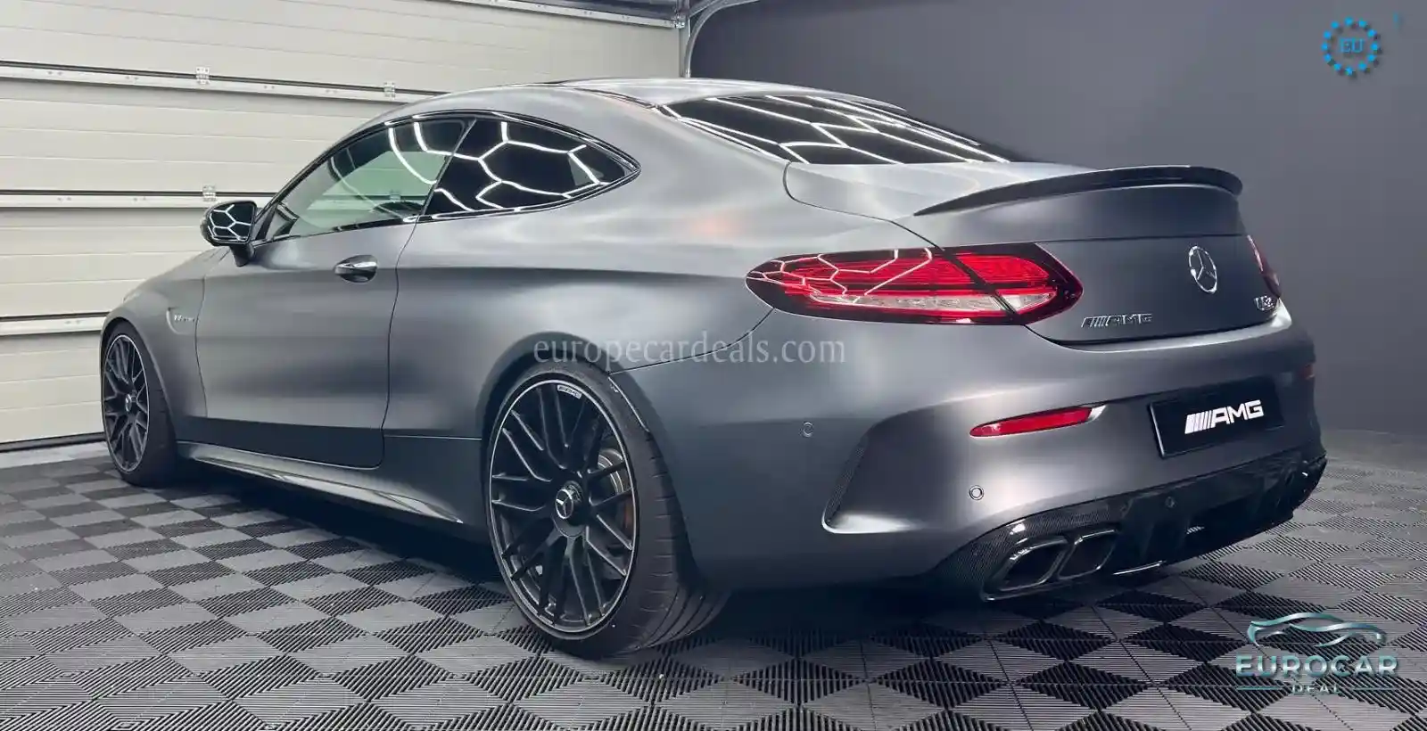 Mercedes-Benz C 63 AMG