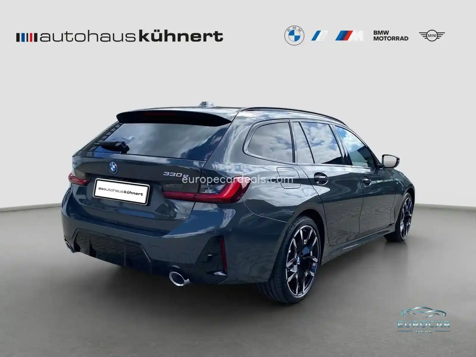 BMW 330