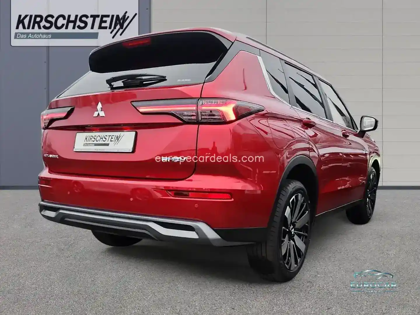 Mitsubishi Plug-in Hybrid Outlander