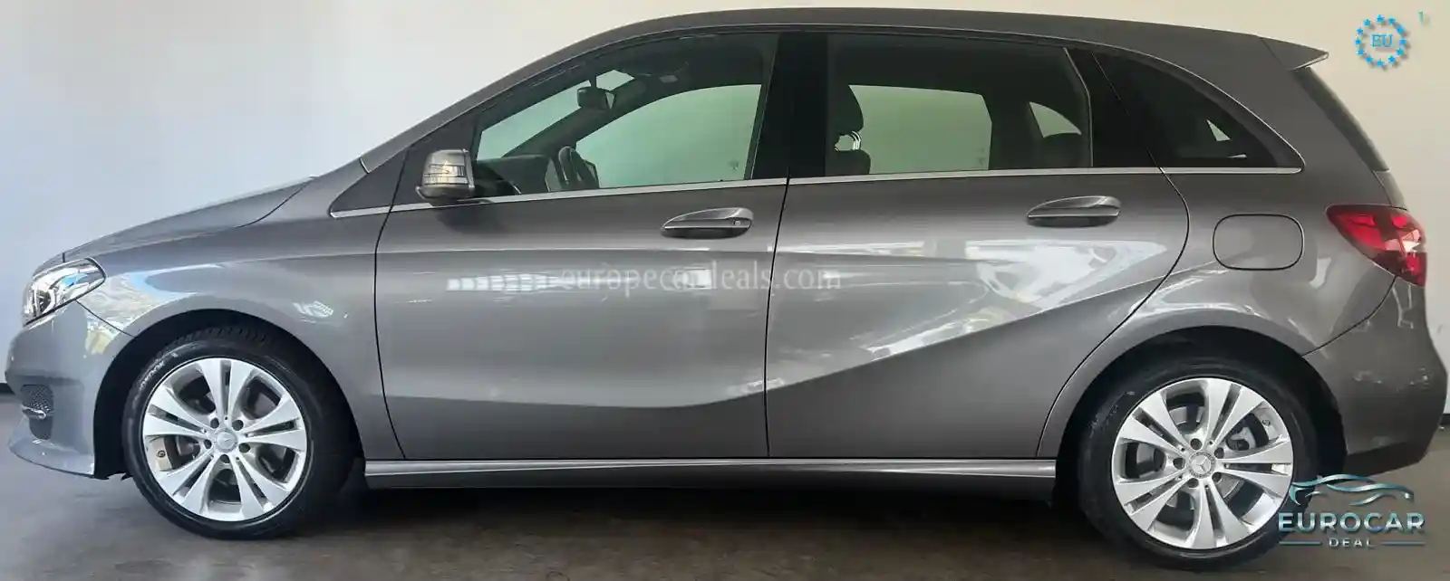 Mercedes-Benz B 220