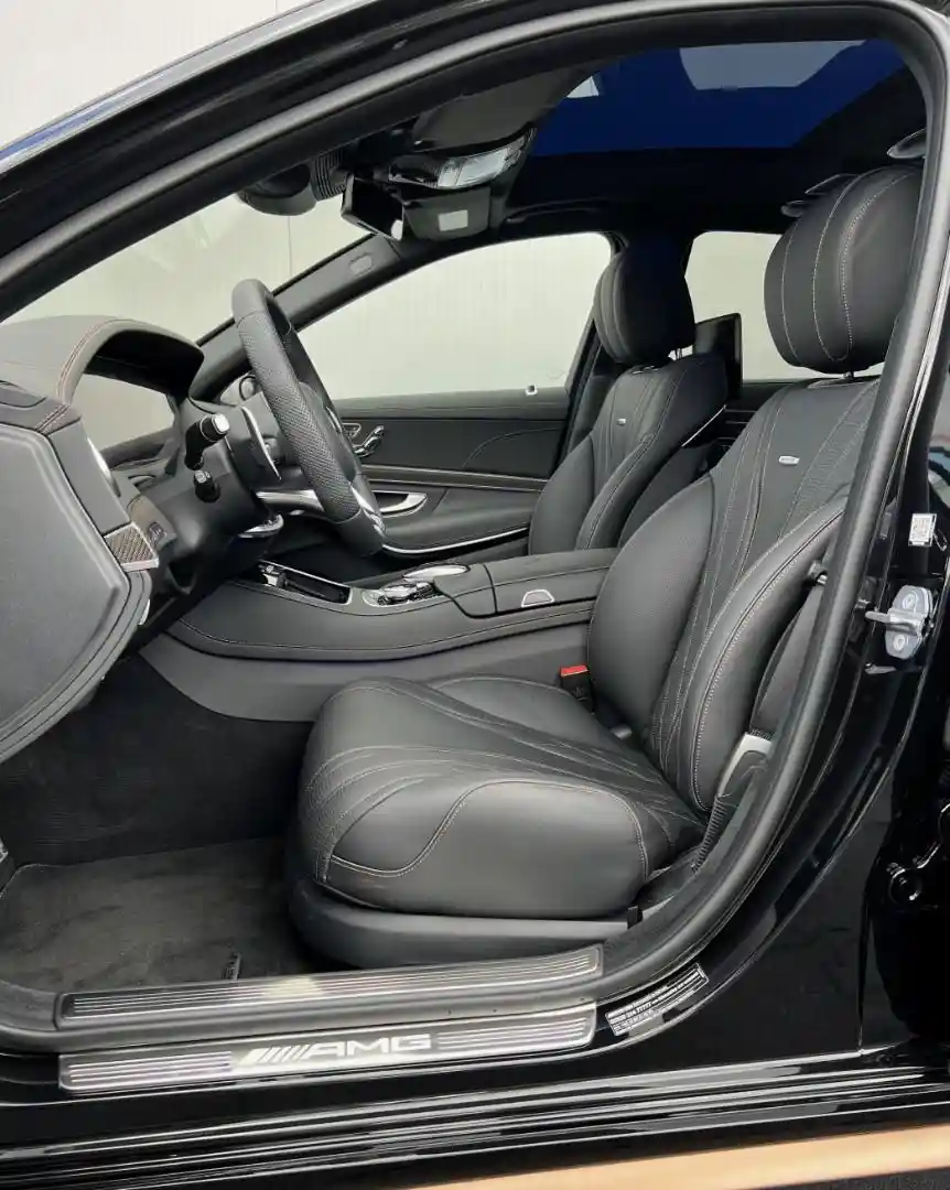 Mercedes-Benz S 65 AMG