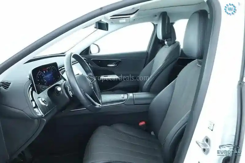 Mercedes-Benz E 200