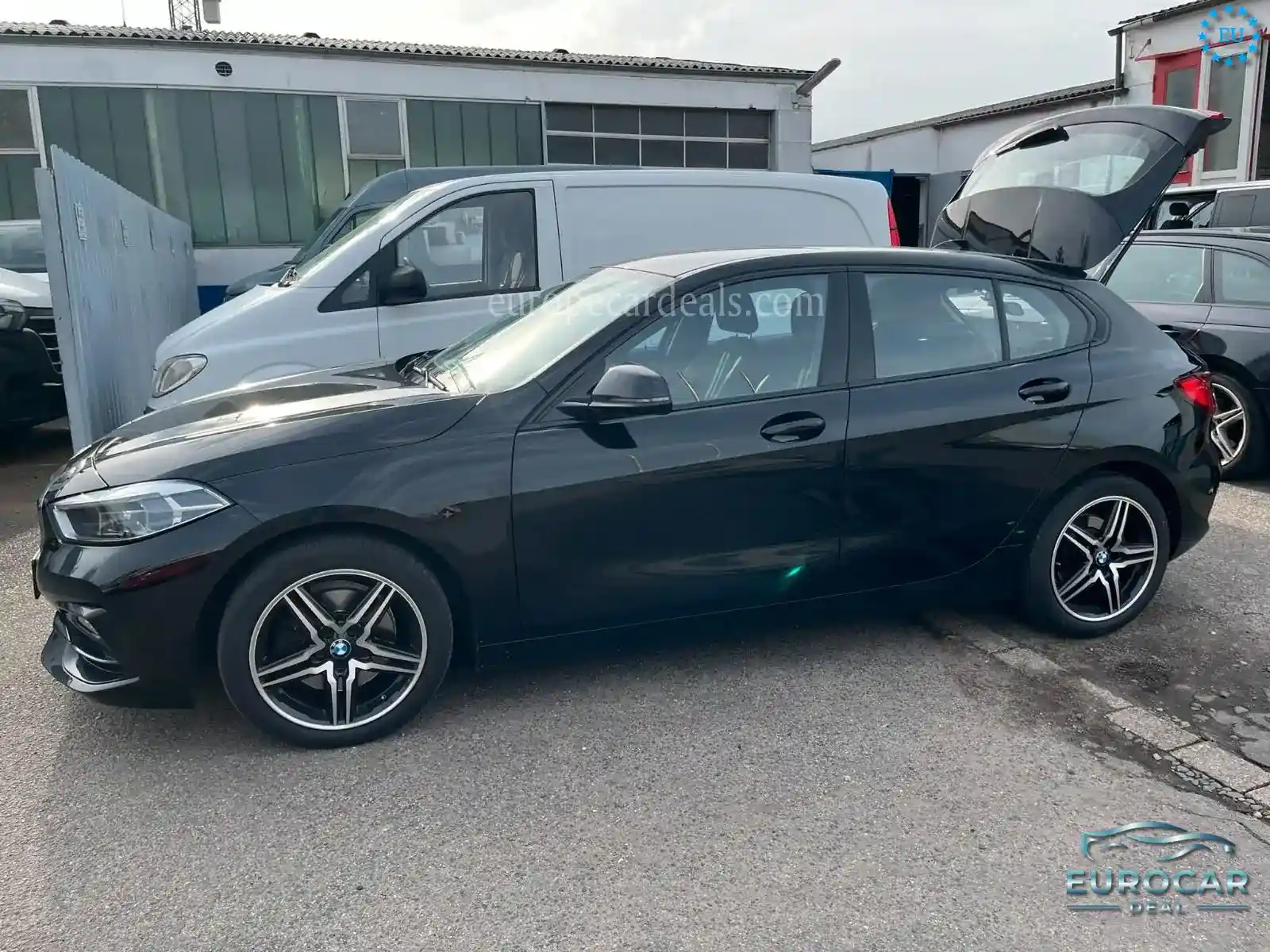 BMW 118