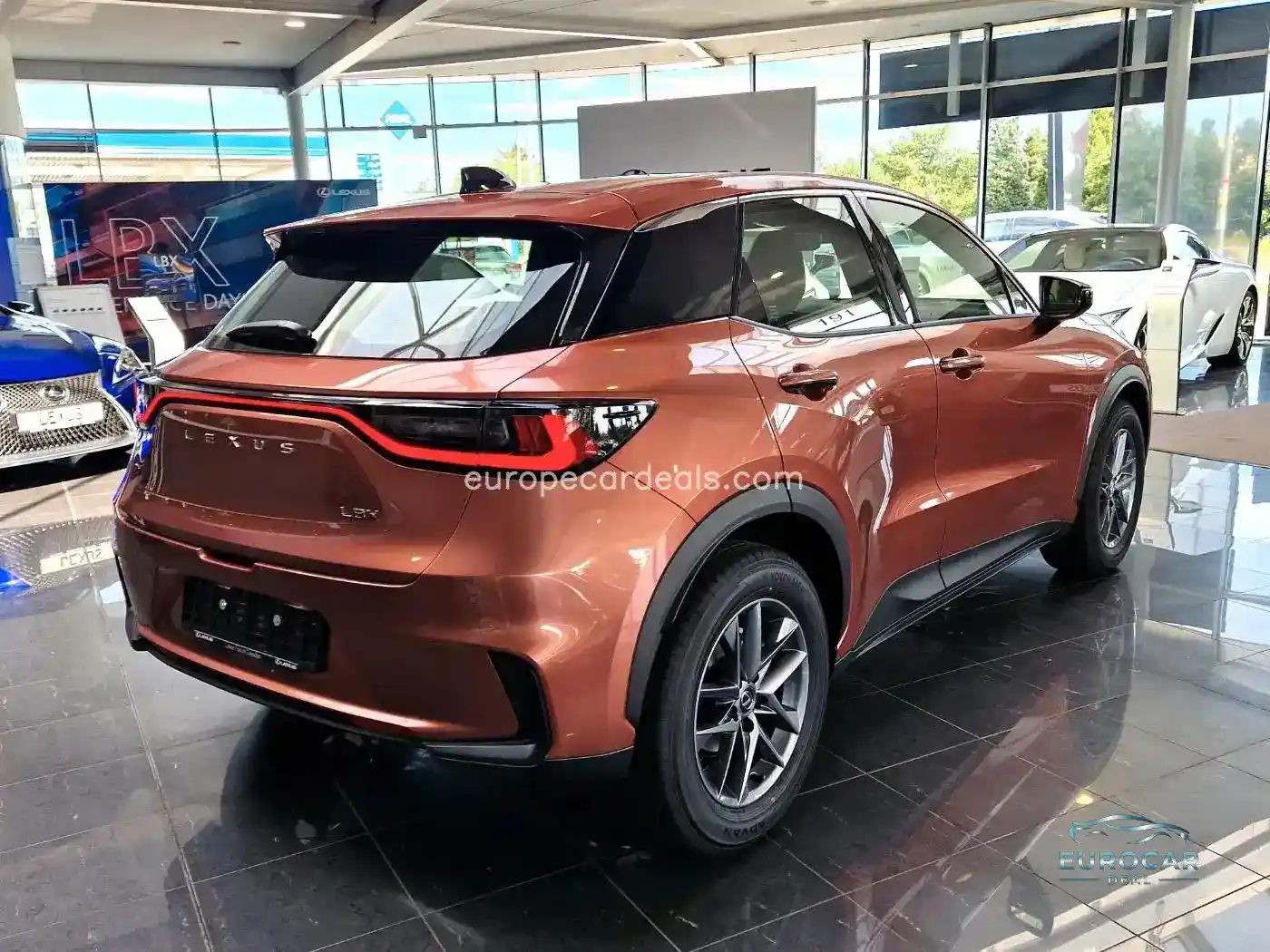 Lexus LBX