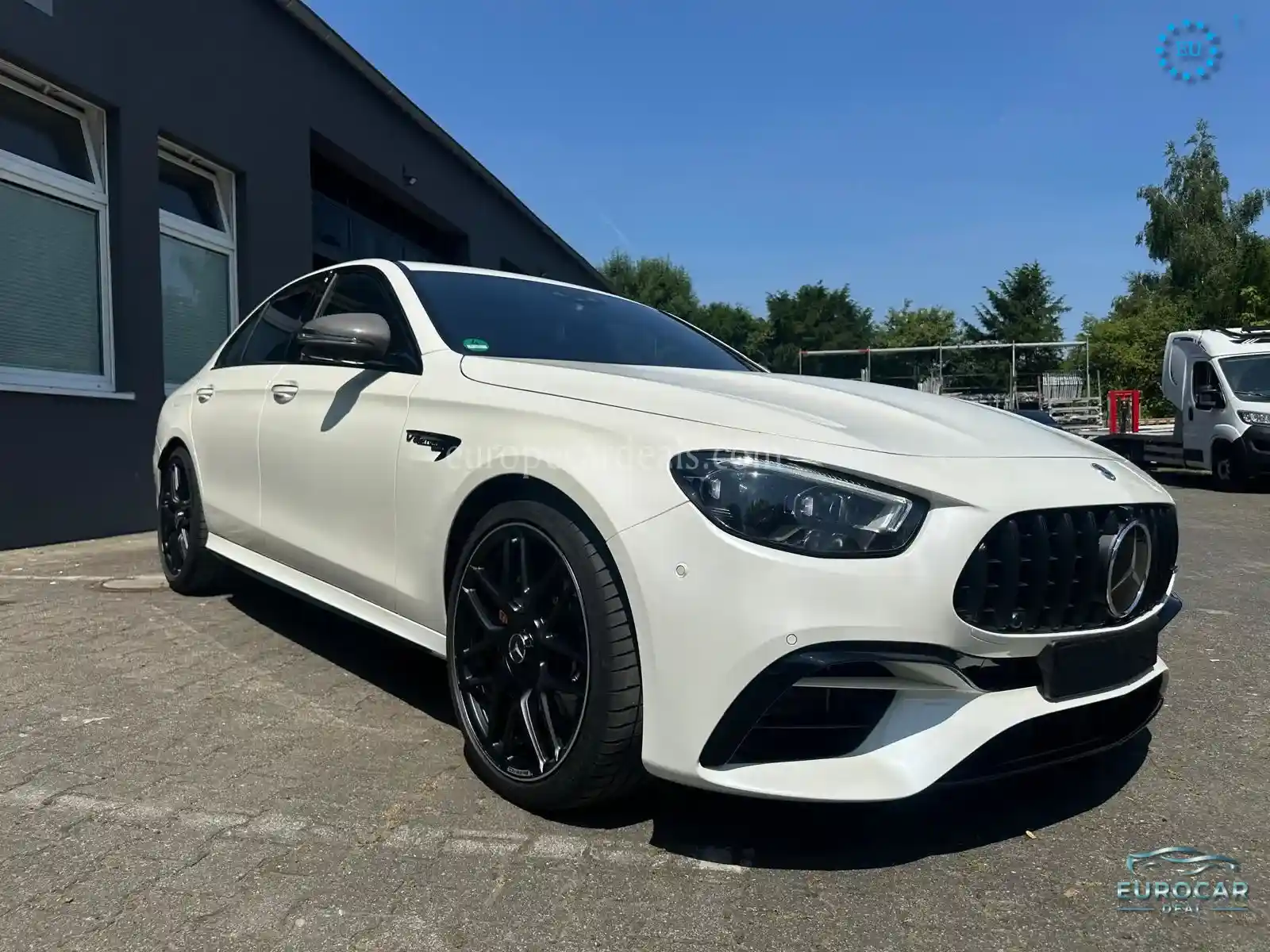 Mercedes-Benz E 63 AMG