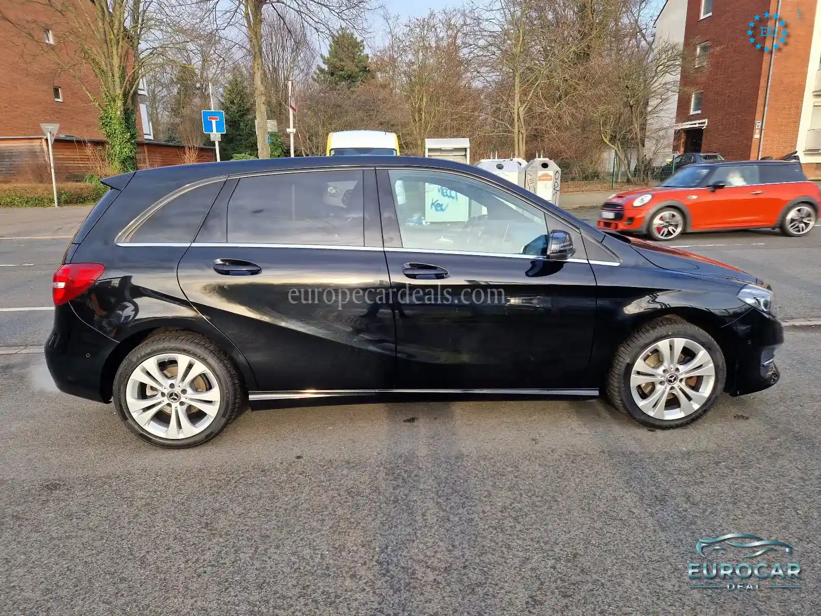 Mercedes-Benz B 200