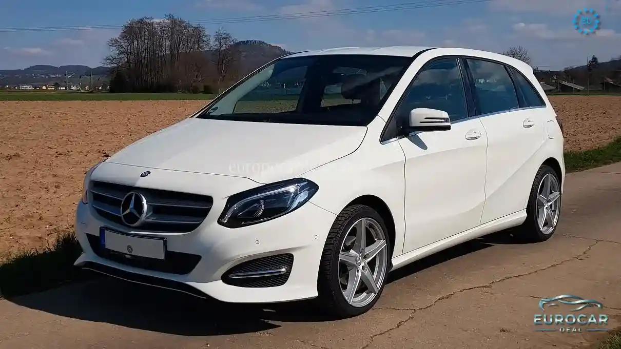 Mercedes-Benz B 180