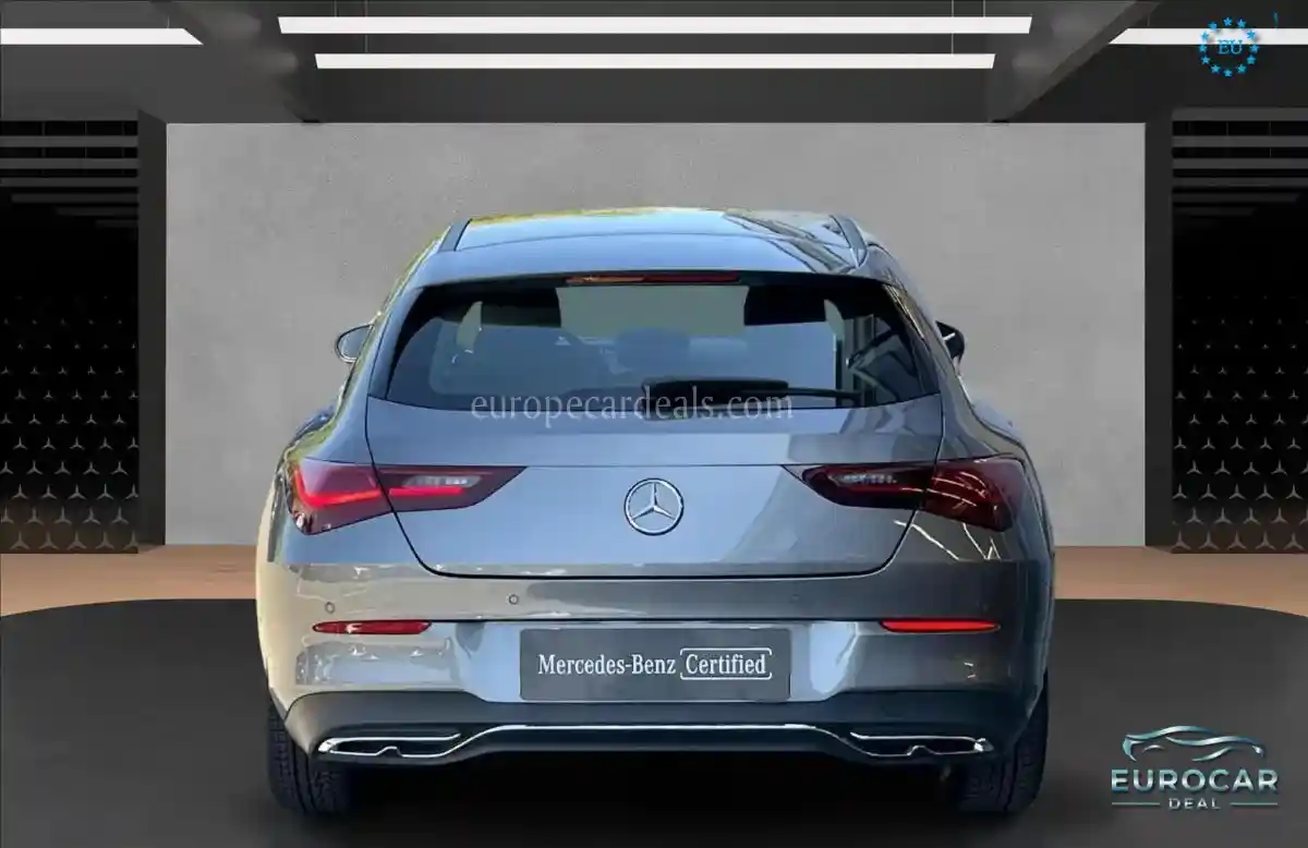 Mercedes-Benz CLA 200 Shooting Brake