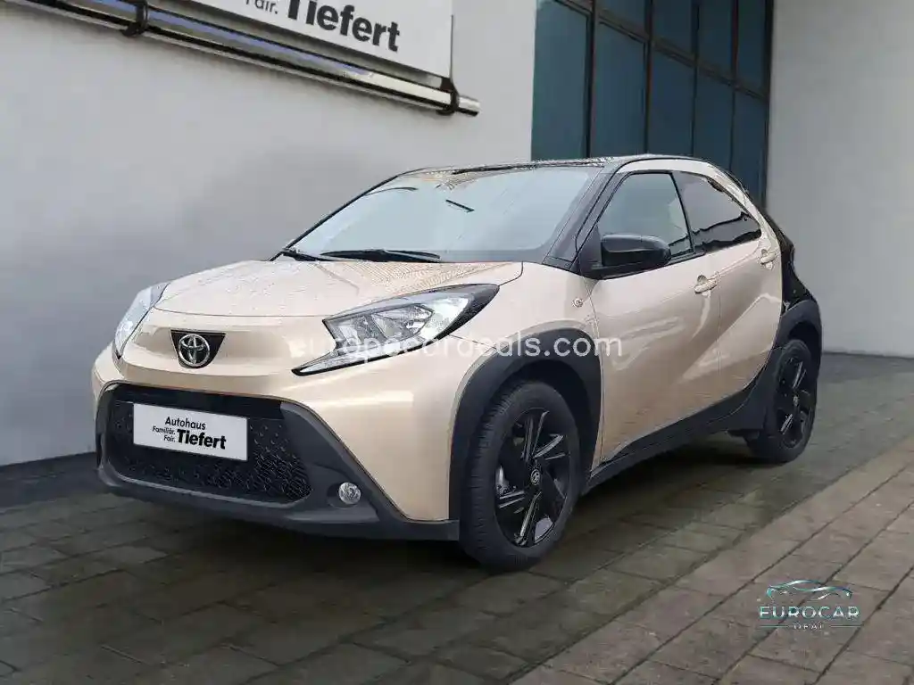 Toyota Aygo (X)