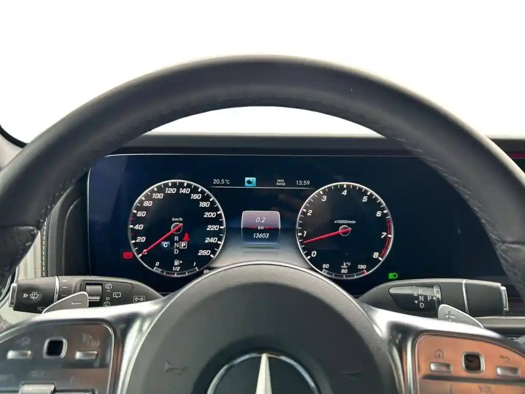 Mercedes-Benz G 500
