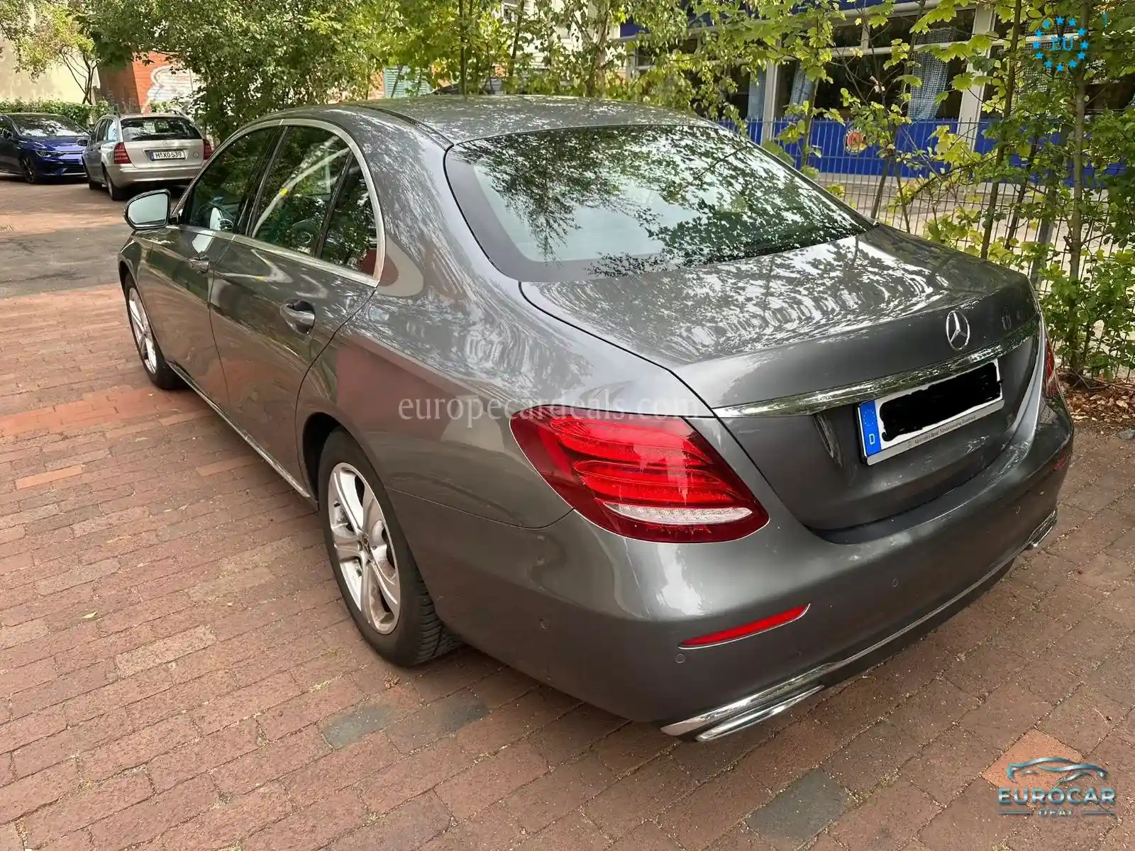 Mercedes-Benz E 200