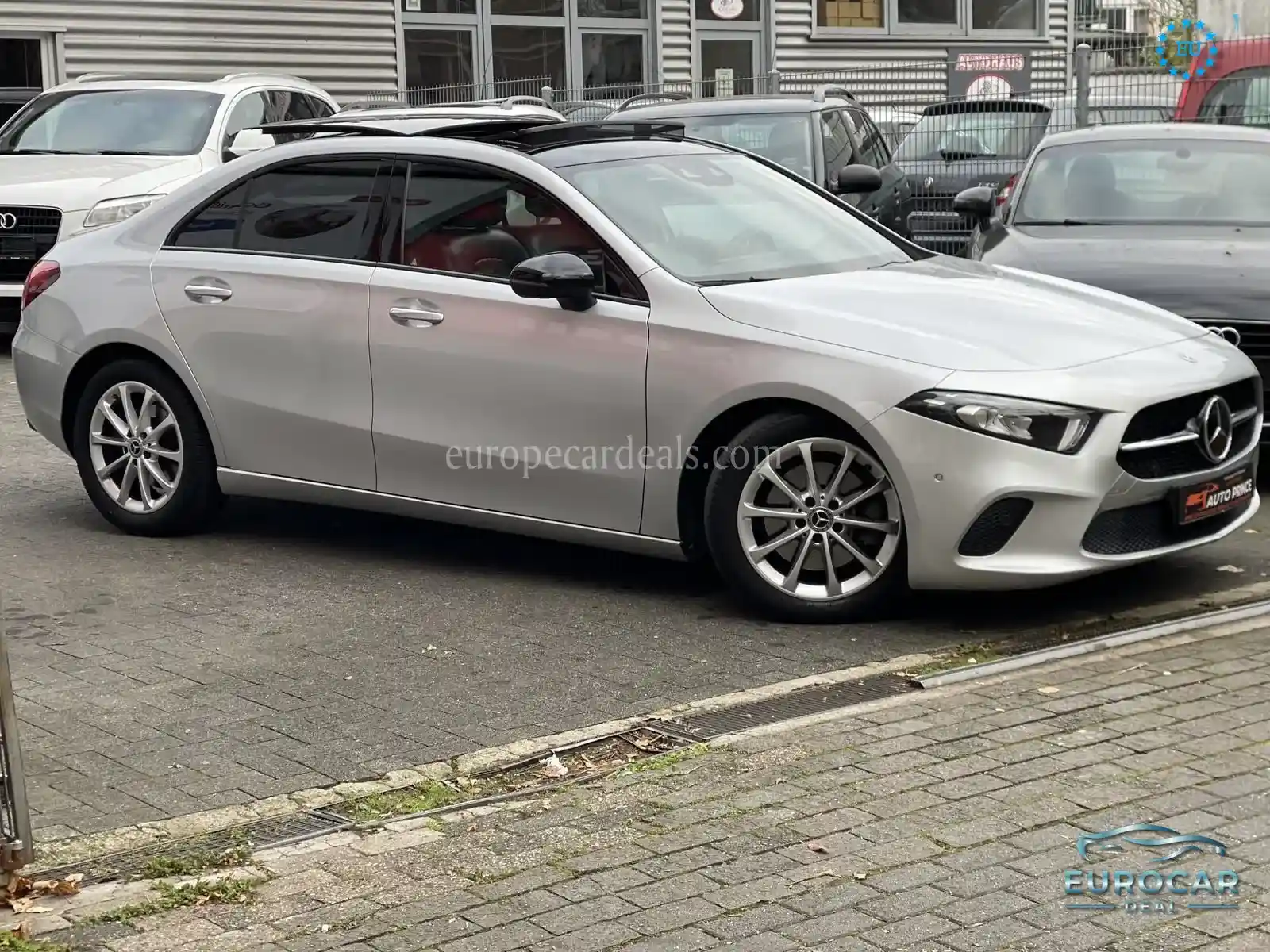 Mercedes-Benz A 220
