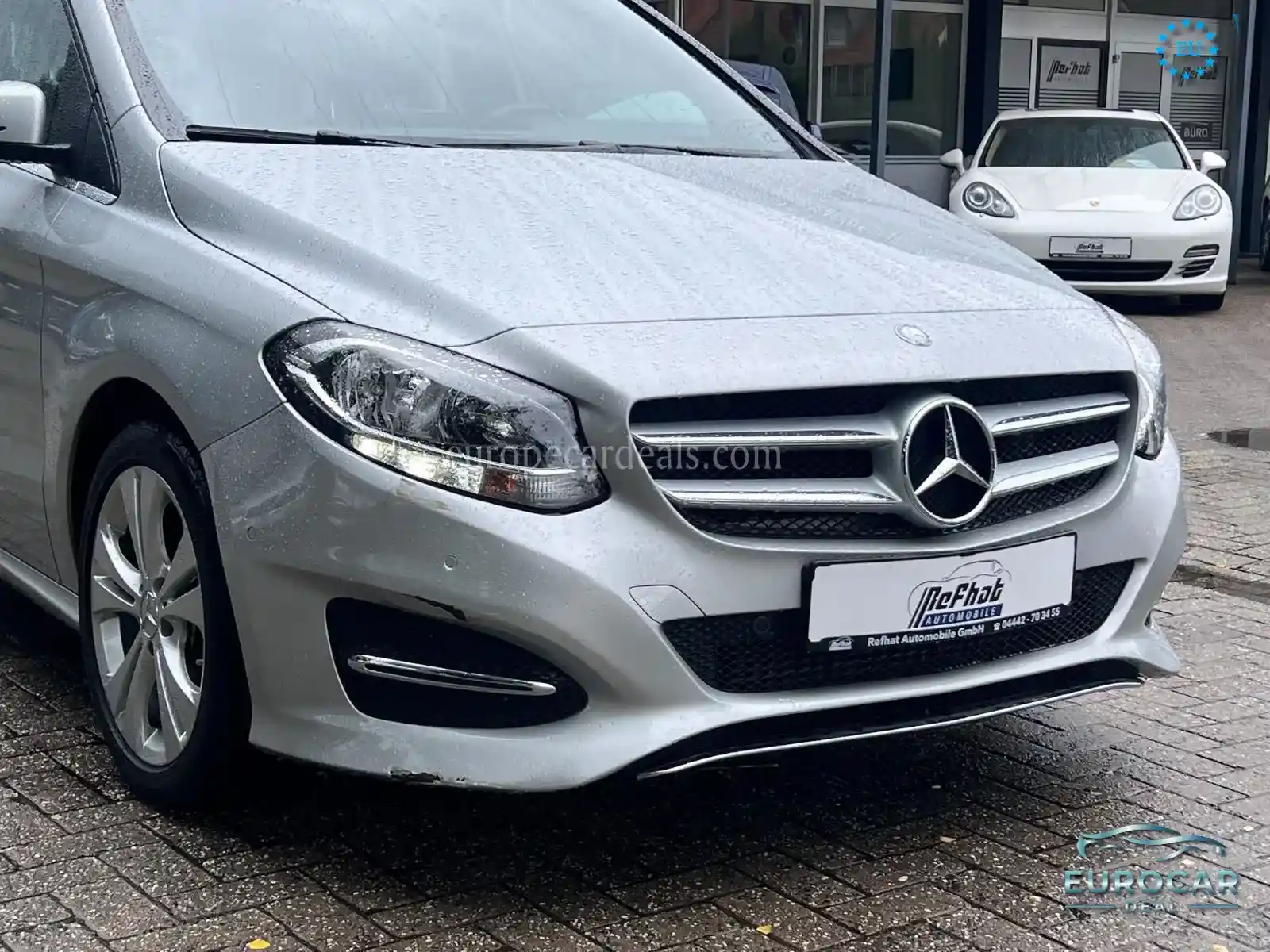 Mercedes-Benz B 220