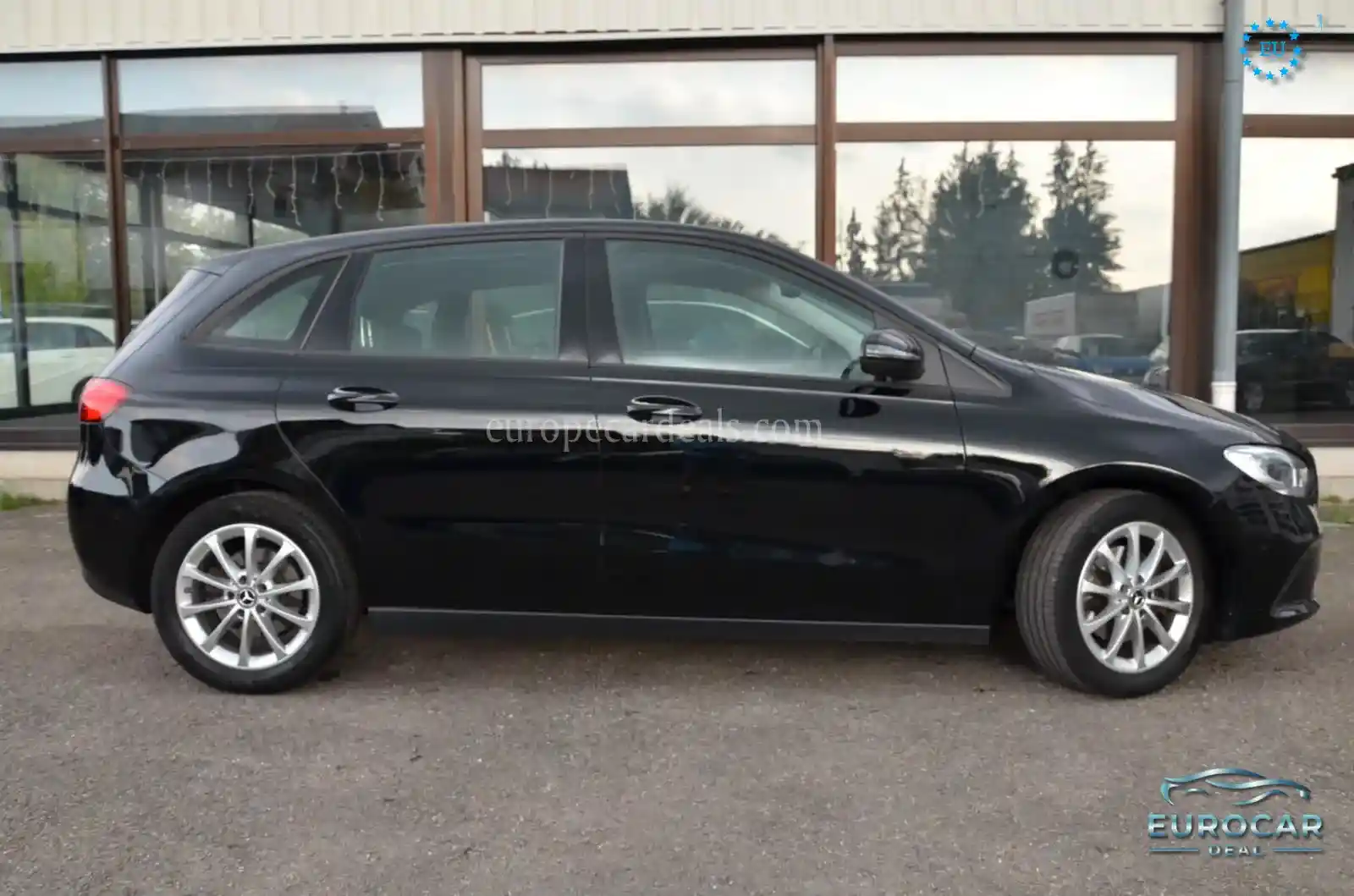 Mercedes-Benz B 200