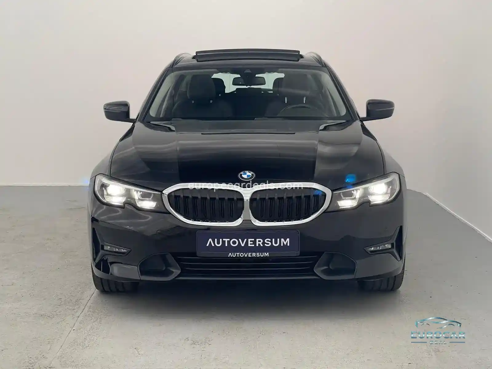 BMW 330