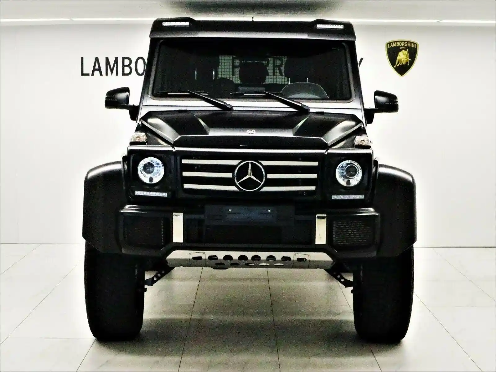 Mercedes-Benz G 500
