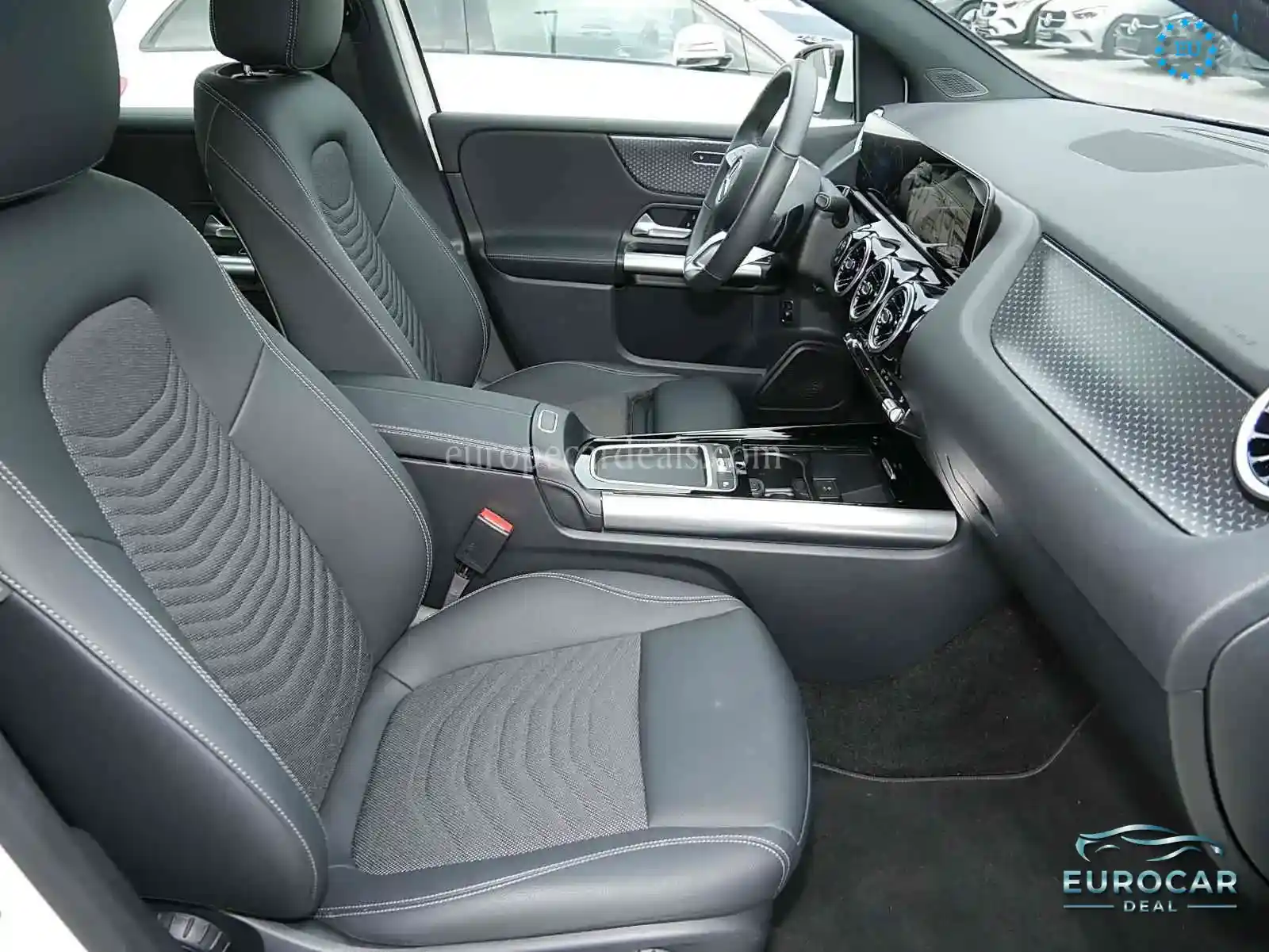 Mercedes-Benz B 220