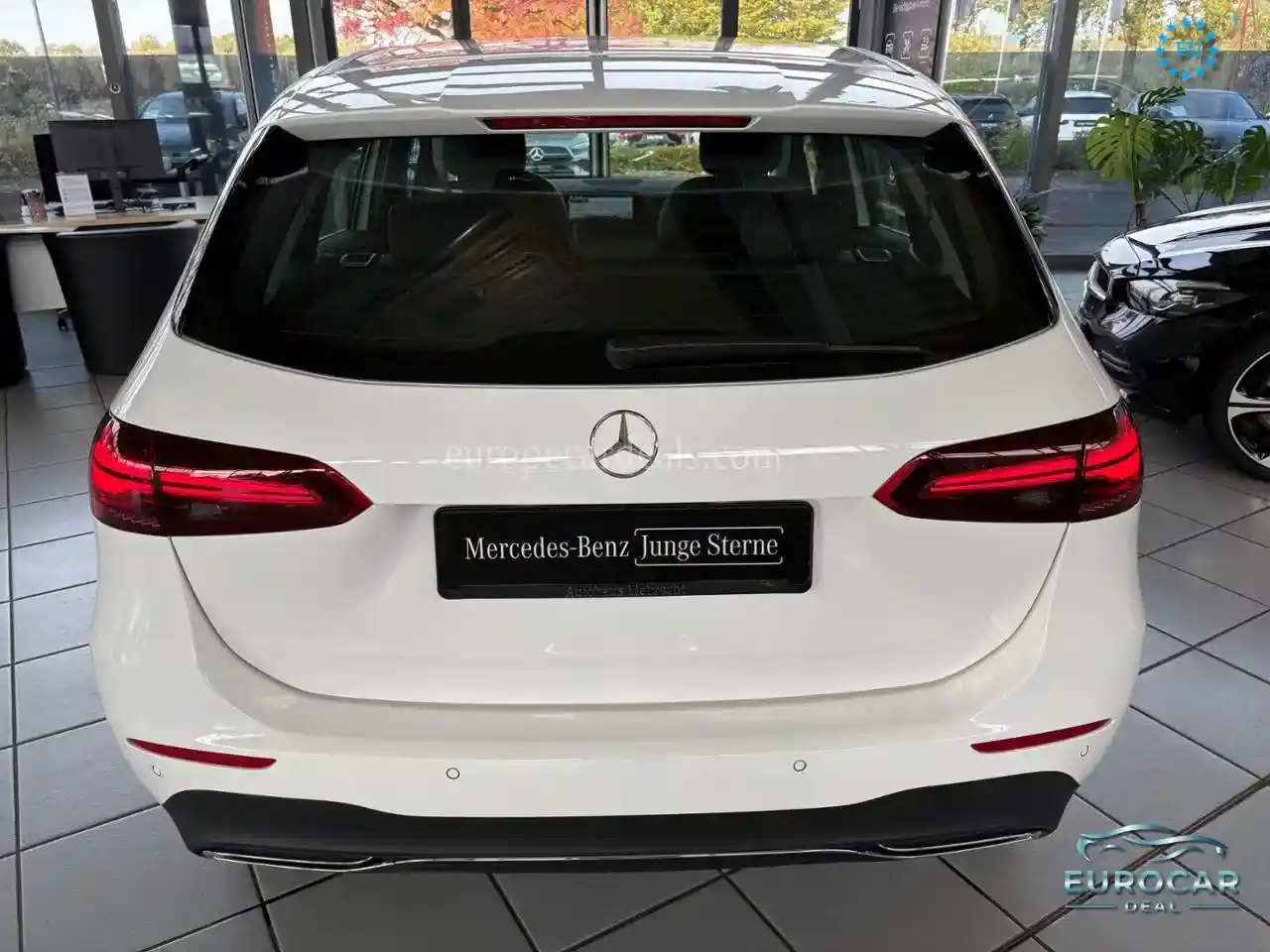 Mercedes-Benz B 200