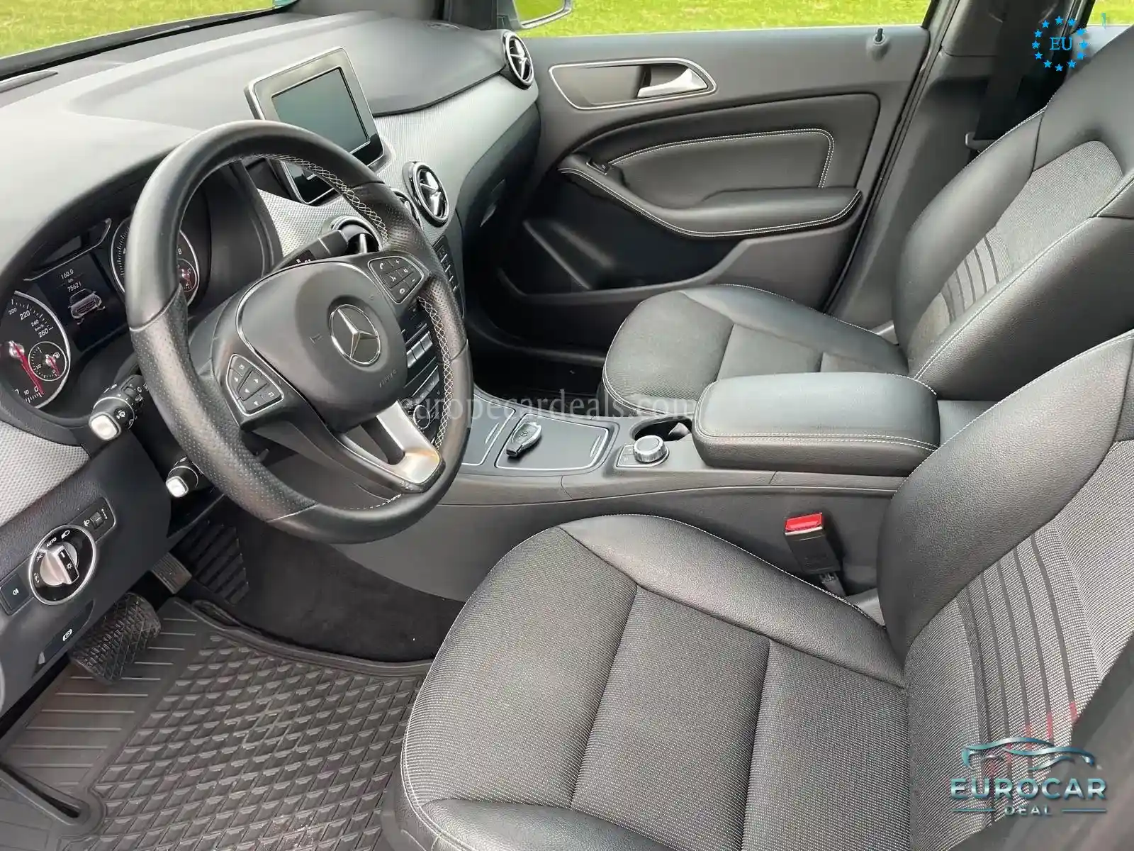 Mercedes-Benz B 200