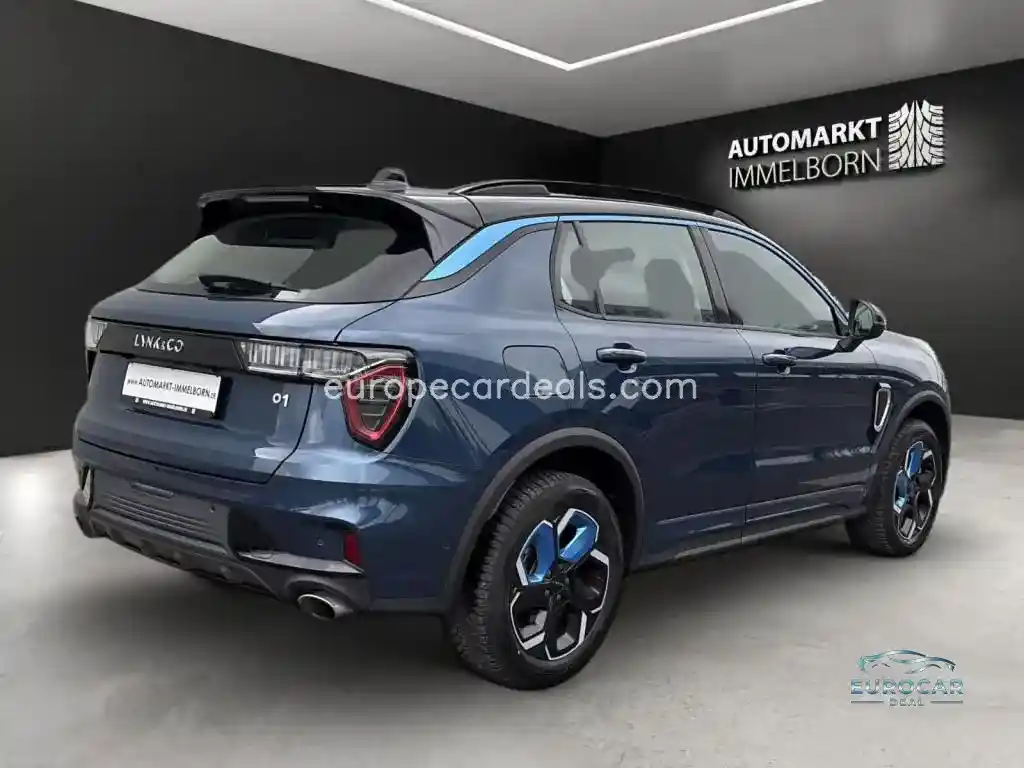 Lynk&Co 01