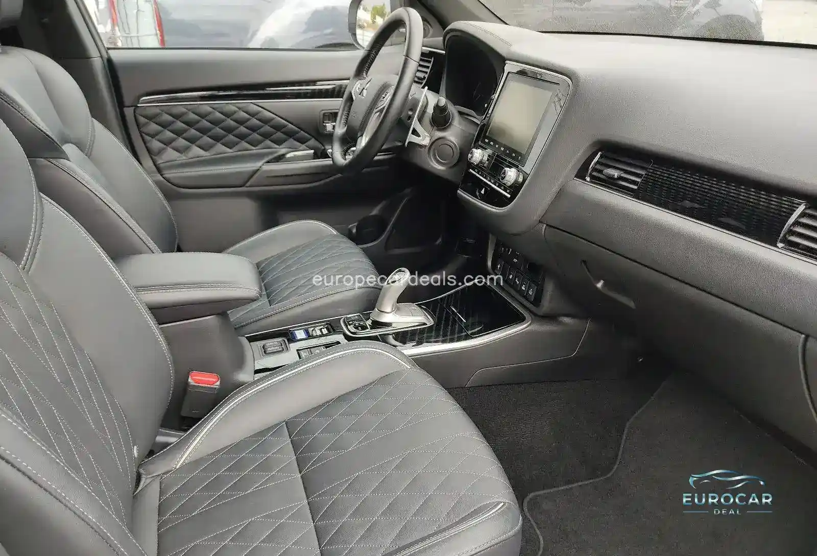 Mitsubishi Plug-in Hybrid Outlander